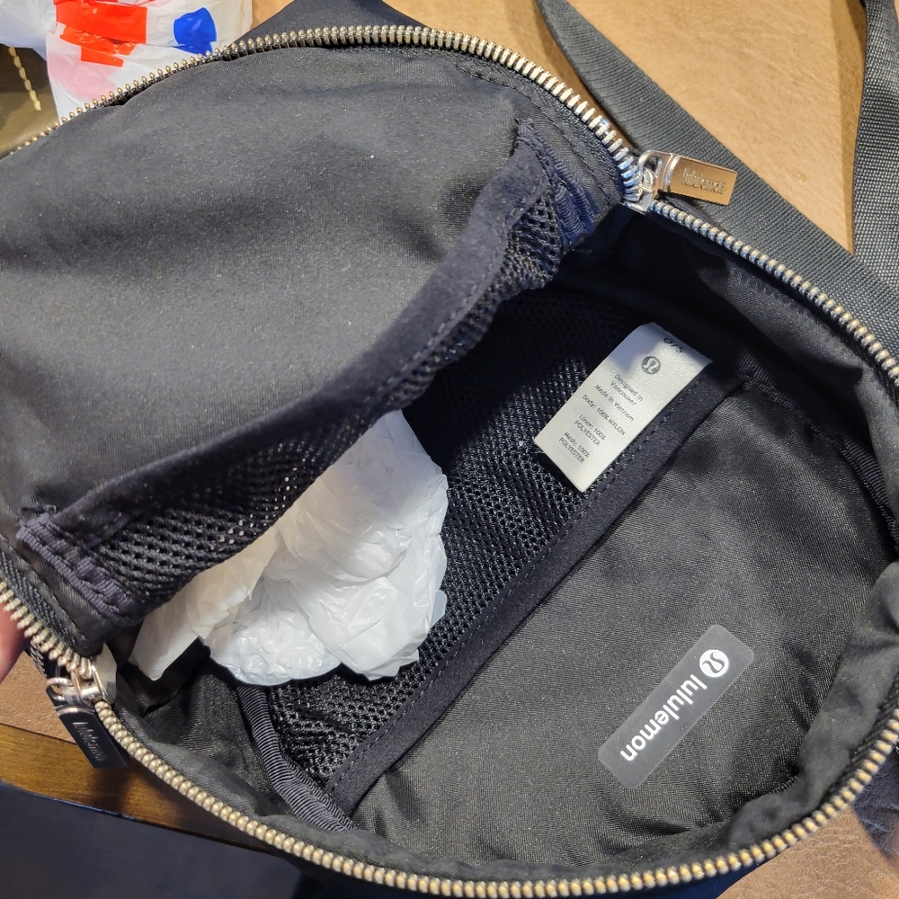 Lululemon Athletica City Adventurer Backpack Micro - Black - Picture 7 of 11